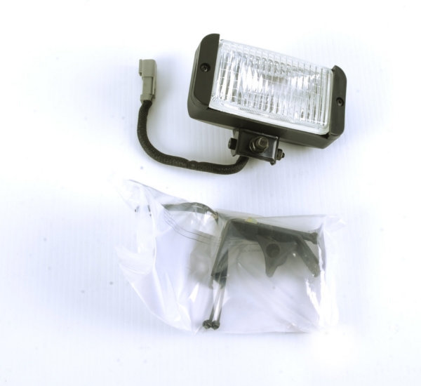 700456-1 BERCOMAC Bercomac Snowblower Light with Bracket HEAD LIGHT KIT SNOWBLOWER BERCOMAC Snowblower Light with Bracket 