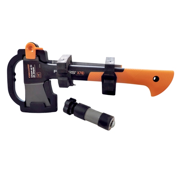 R-9001 HORNETOUTDOORS Hornet Outdoors Fiskars Axe with Holder BED MOUNT HARCHET KIT POL HORNET Fiskars Axe with Holder 