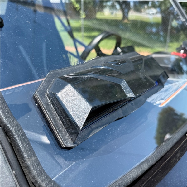 Image-3 Seizmik Toolless Versa-Vent Windshield CAN-AM (BRP) WINDSHIELD VERSA VENT C-AM SEIZMIK 50-55330KIT 50-55330KIT SEIZMIK