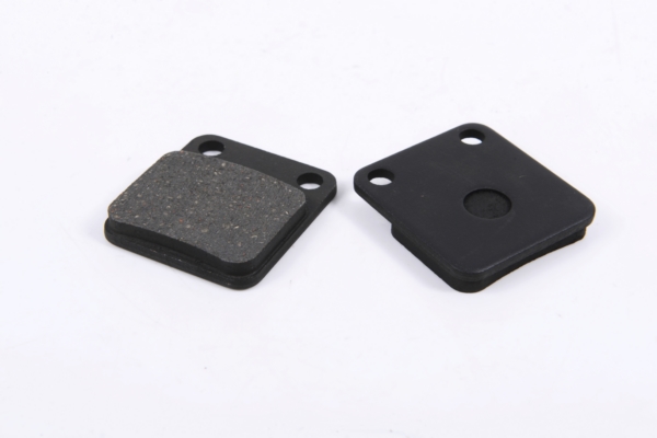 YA441030 EPI EPI Standard Brake Pads Sintered metal - Front YA441030 EPI BRAKE PAD FT SUZ YAM Standard Brake Pads 