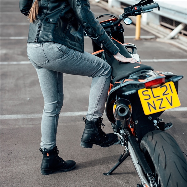 Image complémentaire de la pièce