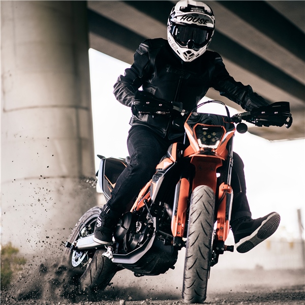 Image complémentaire de la pièce