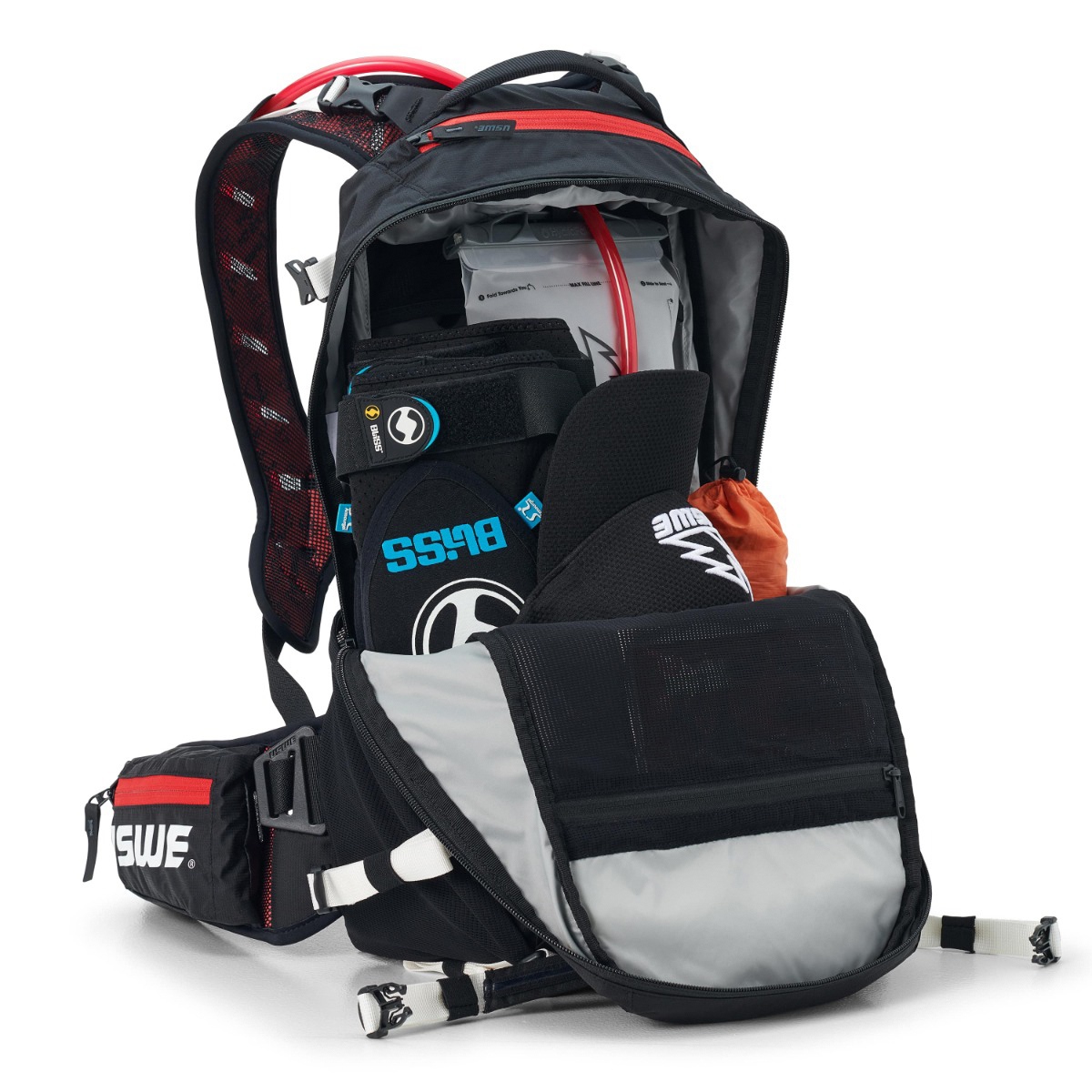 USWE Flow MTB Protector Backpack | Kimpex Canada