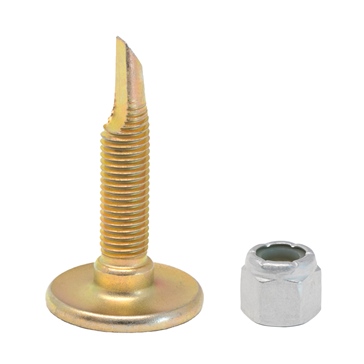 WOODYS Chisel Tooth Traction Master Snow Stud 1.630"