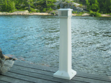 Dock Edge  Solar Sentinel Light